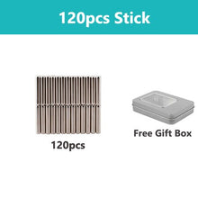Load image into Gallery viewer, Magnet Toys Designer Construction